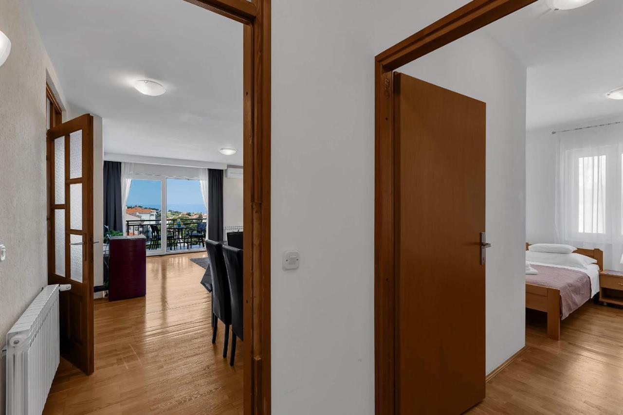 Urban Apartment Makarska Exterior photo